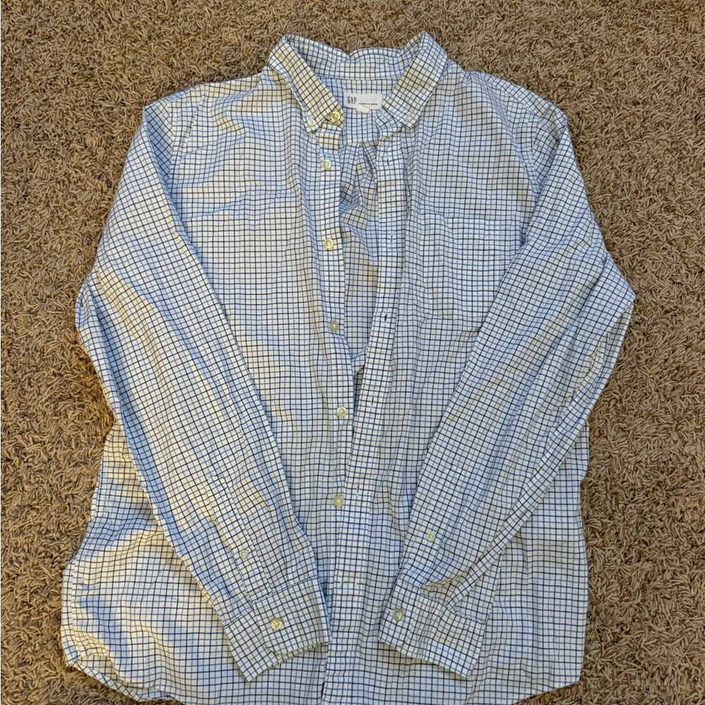 GAP Men's Light Blue and White Plaid Shirt